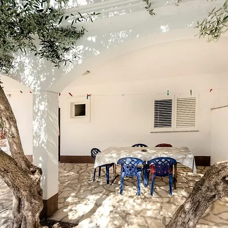 Apartment Mirjana Vodice